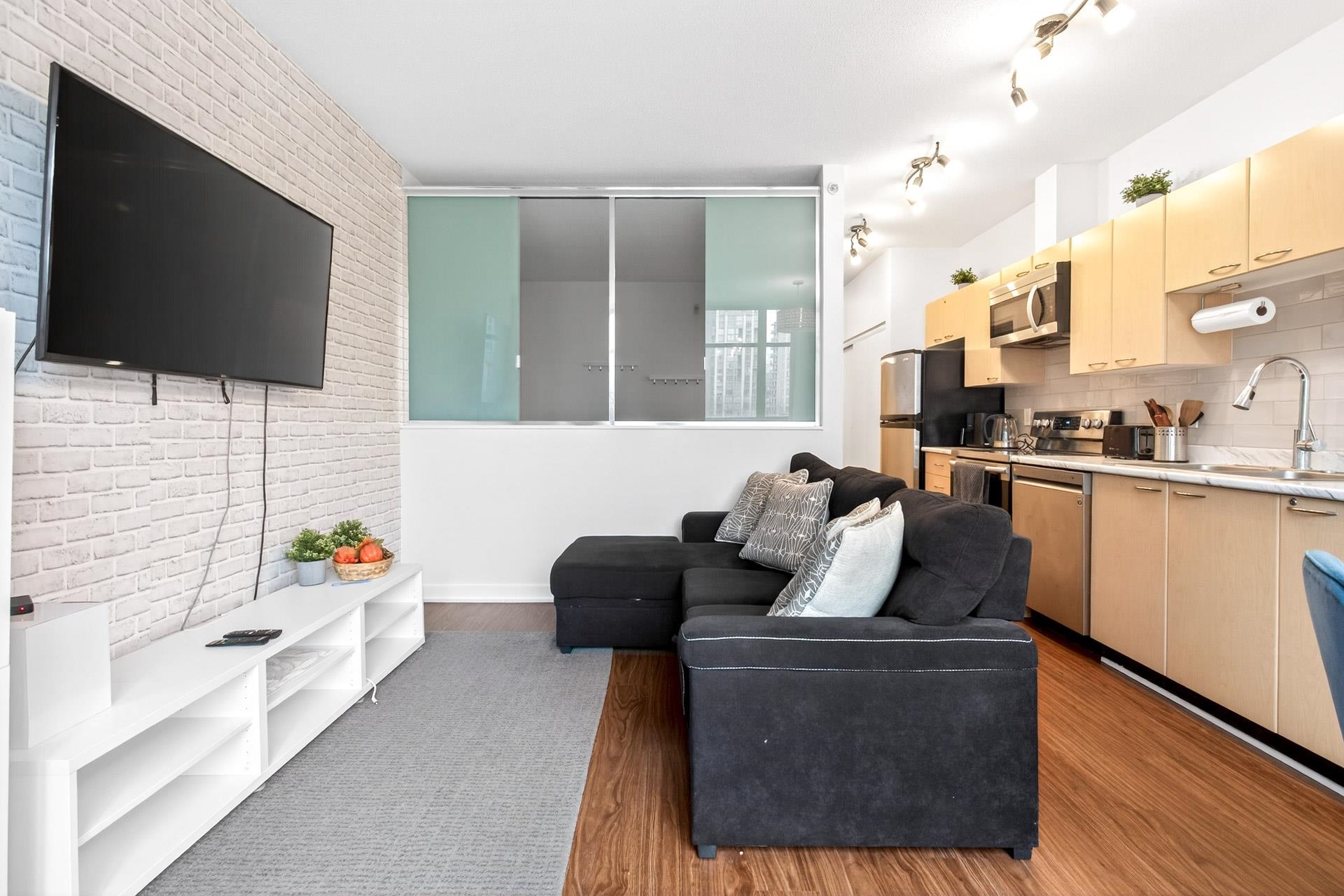 Additional image 6 of 507-1249 Granville Street, Vancouver, BC, V6Z 1M5