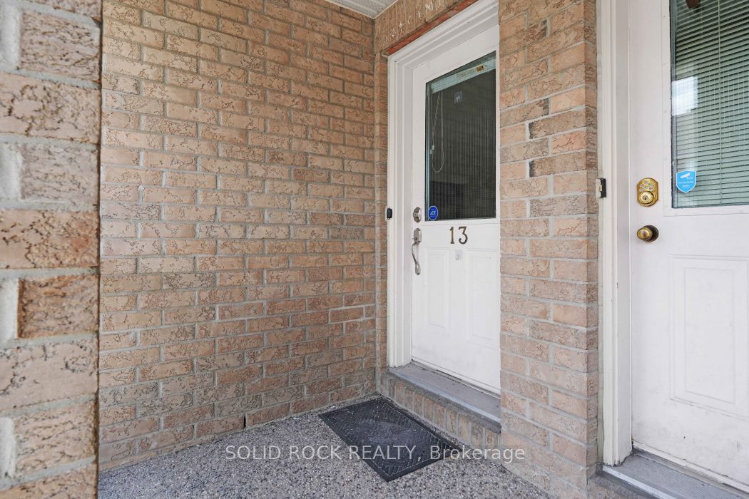 13-1701 Blohm Drive, Ottawa, ON, K1G 6N6 photo 3