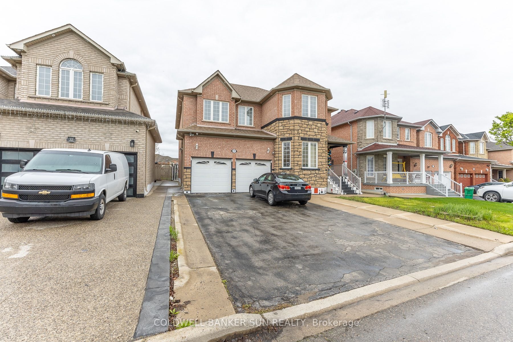 30 Ice Fields Road, Brampton, ON, L6R 3G8