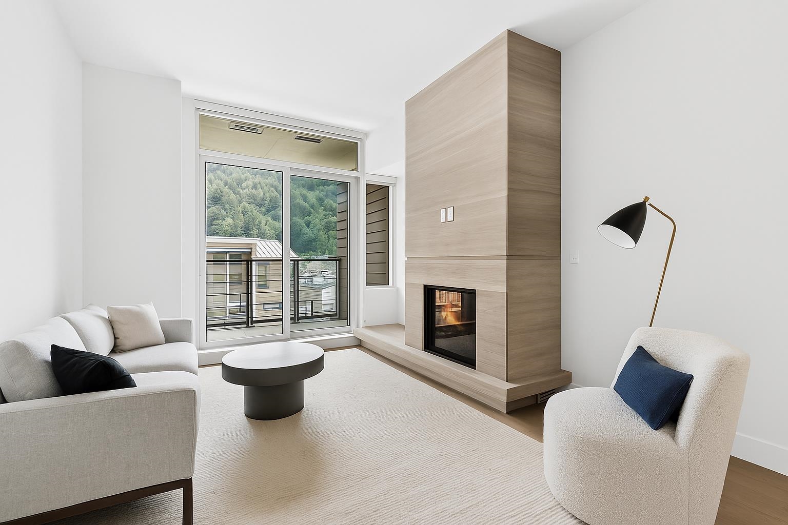 405-6687 Nelson Avenue, West Vancouver, BC, V7W 2B2