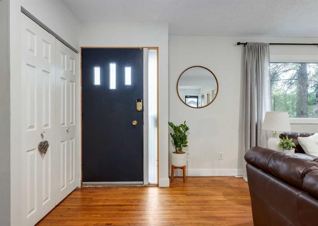 182 Fyffe Road SE, Calgary, AB, T2H 1C1 photo 3