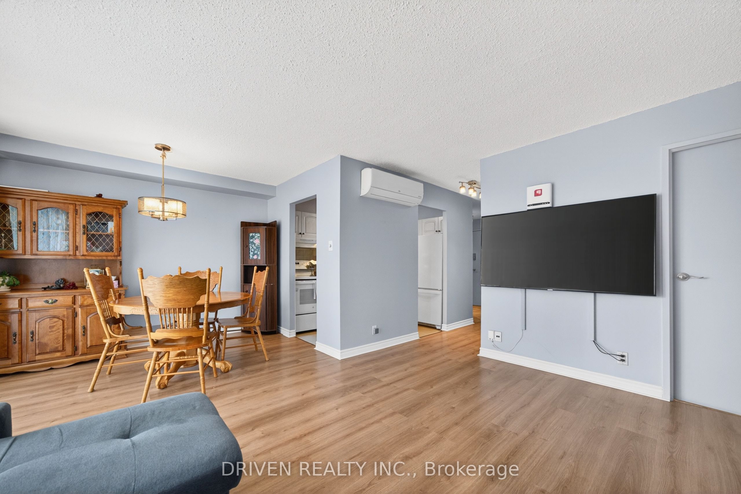 Additional image 5 of 404-158 A Mcarthur Avenue, Ottawa, ON, K1L 7E7
