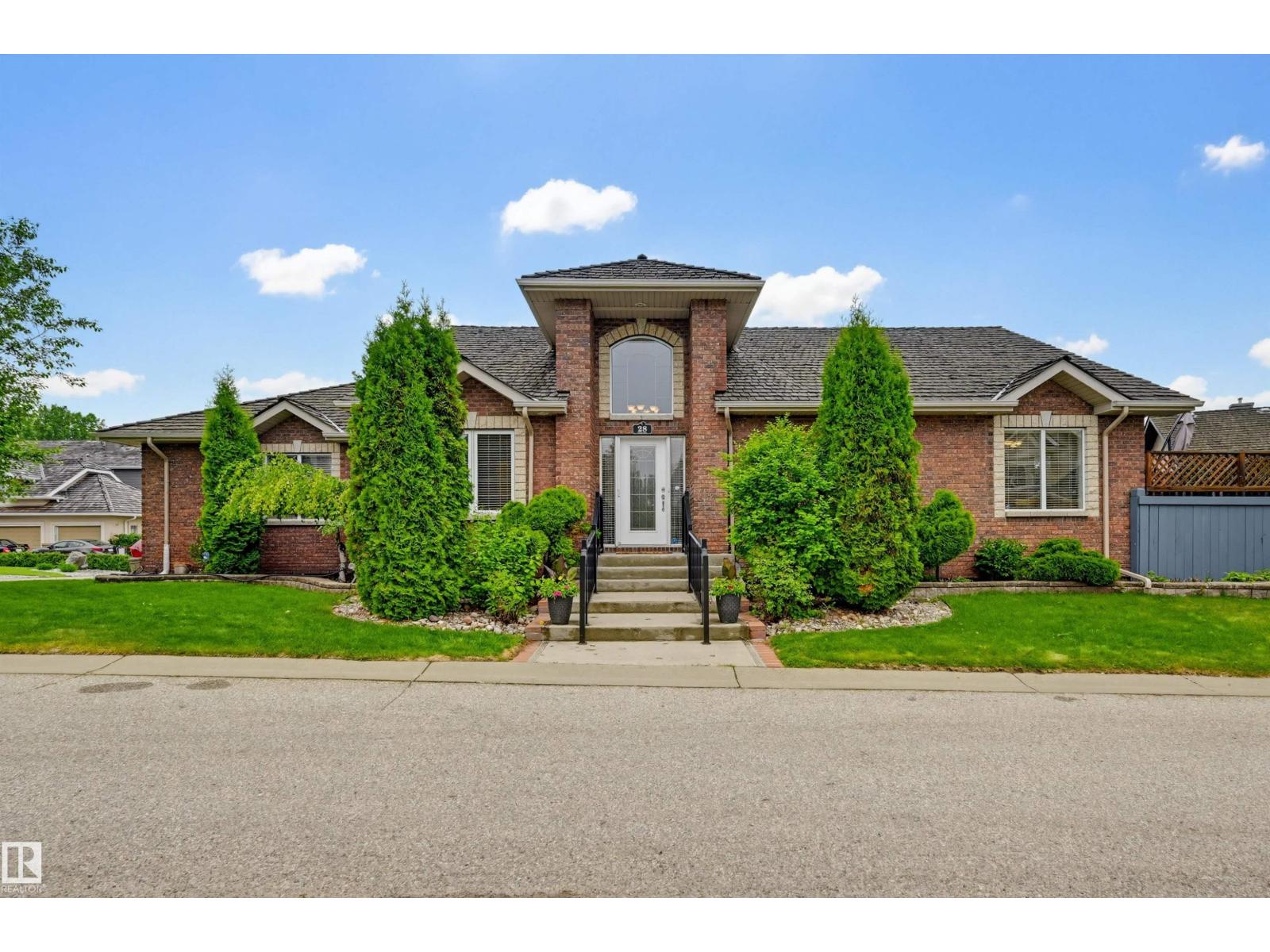 28 Prestige Point NW, Edmonton, AB, T6M2T3