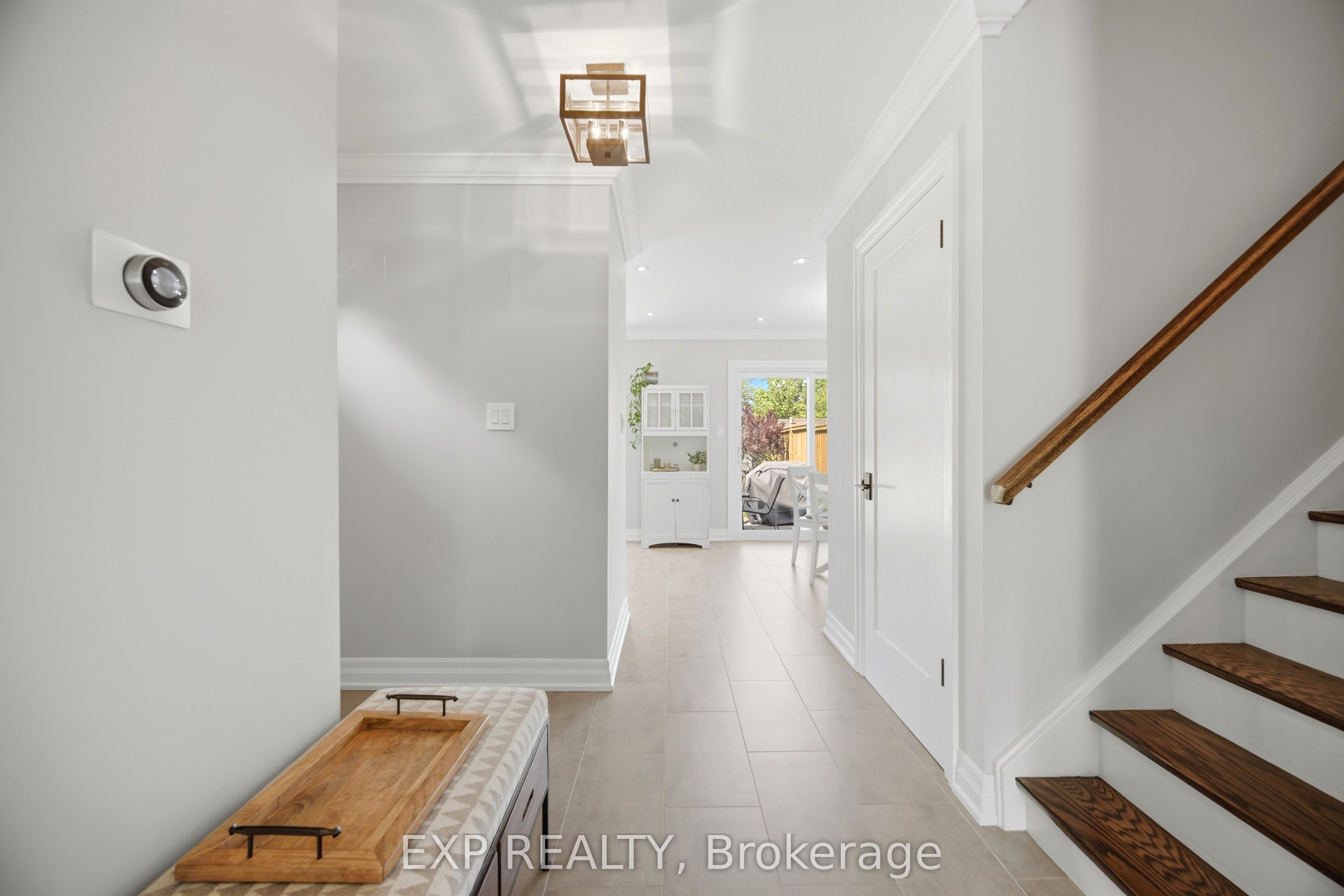 Additional image 3 of 678 Green Meadow Crescent, Mississauga, ON, L5A 2V2