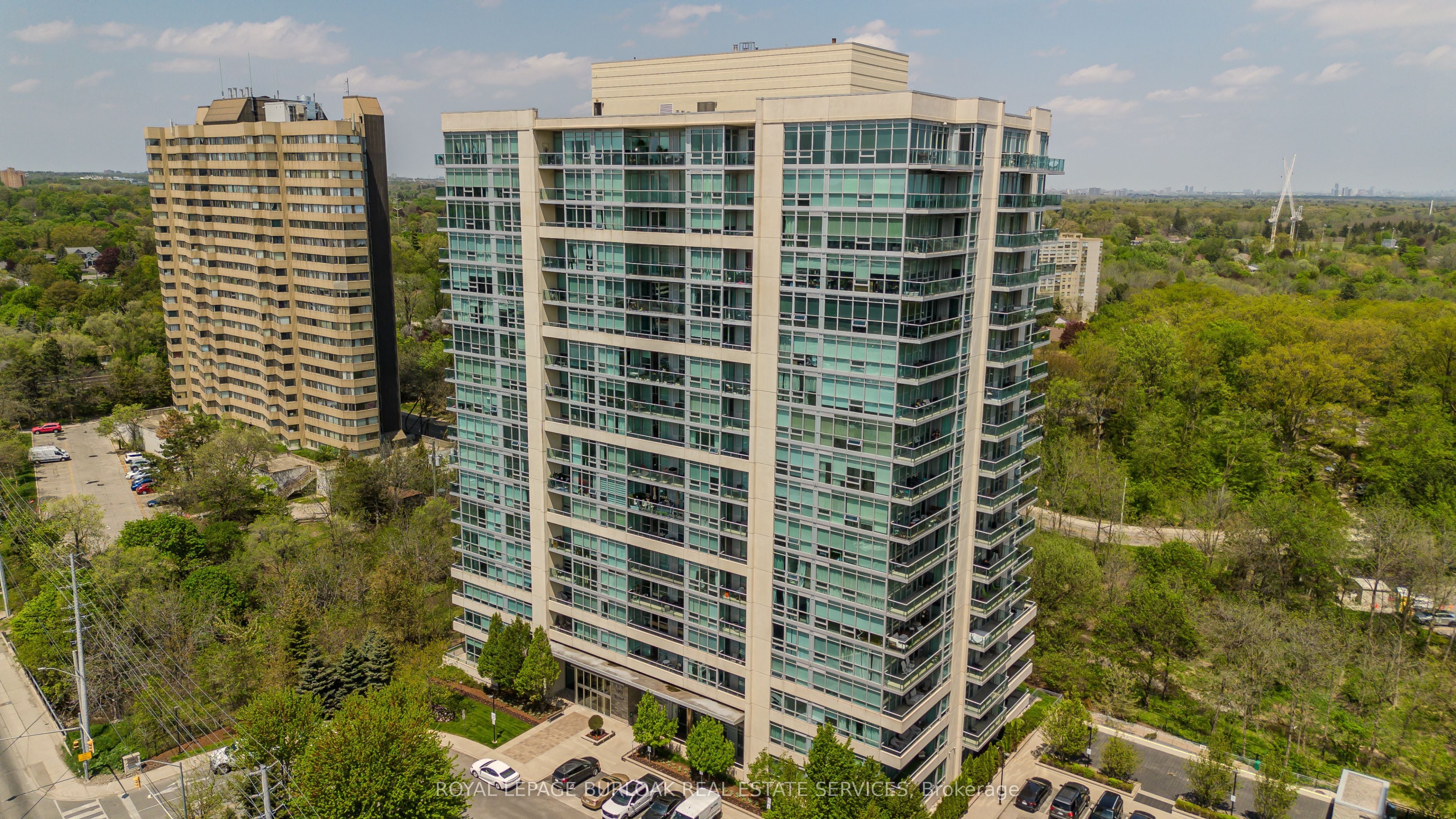 312-1055 Southdown Road, Mississauga, ON, L5J 0A3