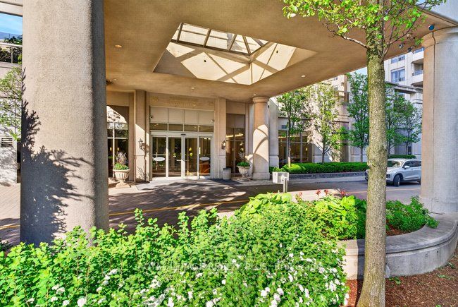 Additional image 2 of TPH4-35 Kingsbridge Garden Circle, Mississauga, ON, L5R 3Z5
