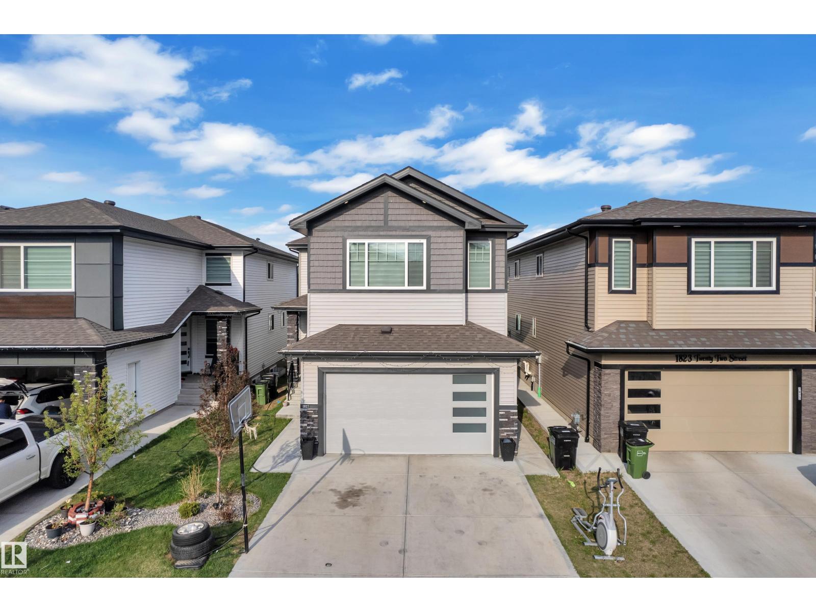 1827 22 Street NW, Edmonton, AB, T6T2M5 photo 4