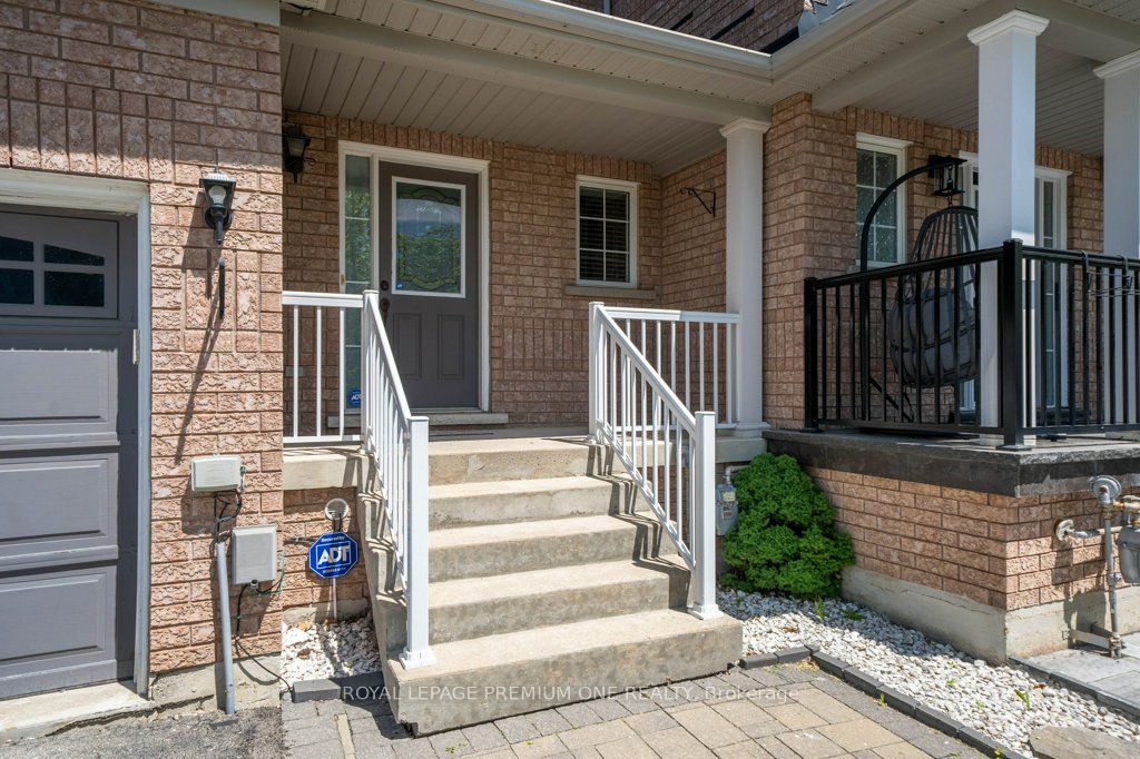 Additional image 3 of 13 Summitridge Court, Brampton, ON, L6P 2E5