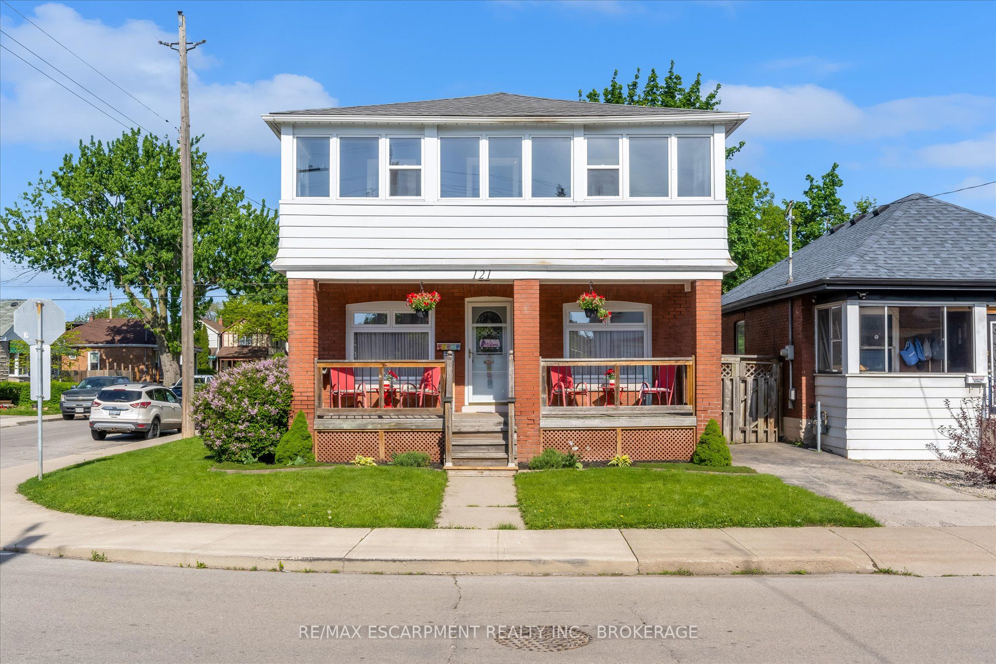 Additional image 2 of 121 Edgemont Street N, Hamilton, ON, L8H 4E2