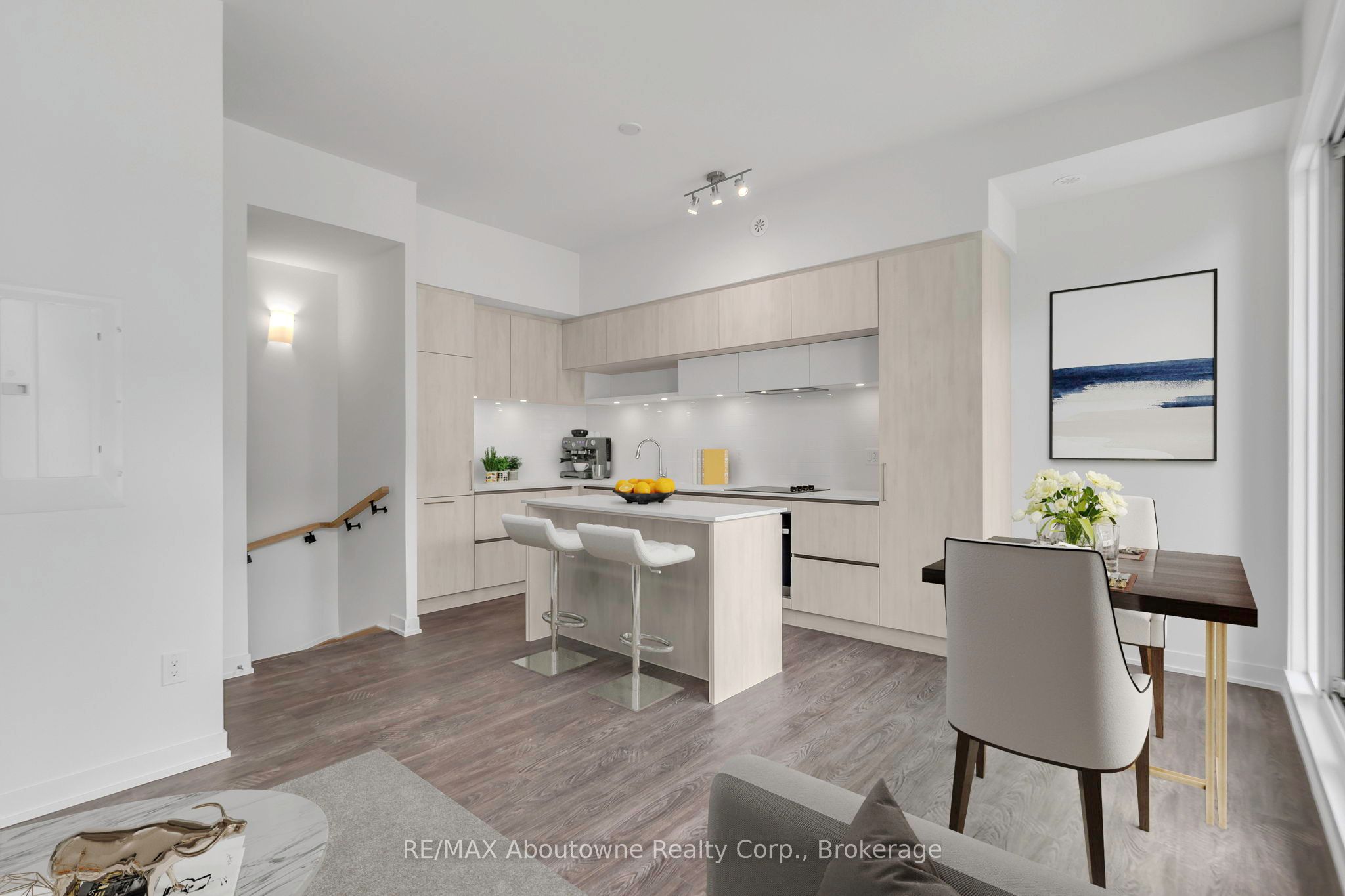TH923-2 Steckley House Lane, Richmond Hill, ON, L4S 1M4