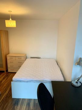 Higher Cambridge Street, Manchester M15, Room to rent