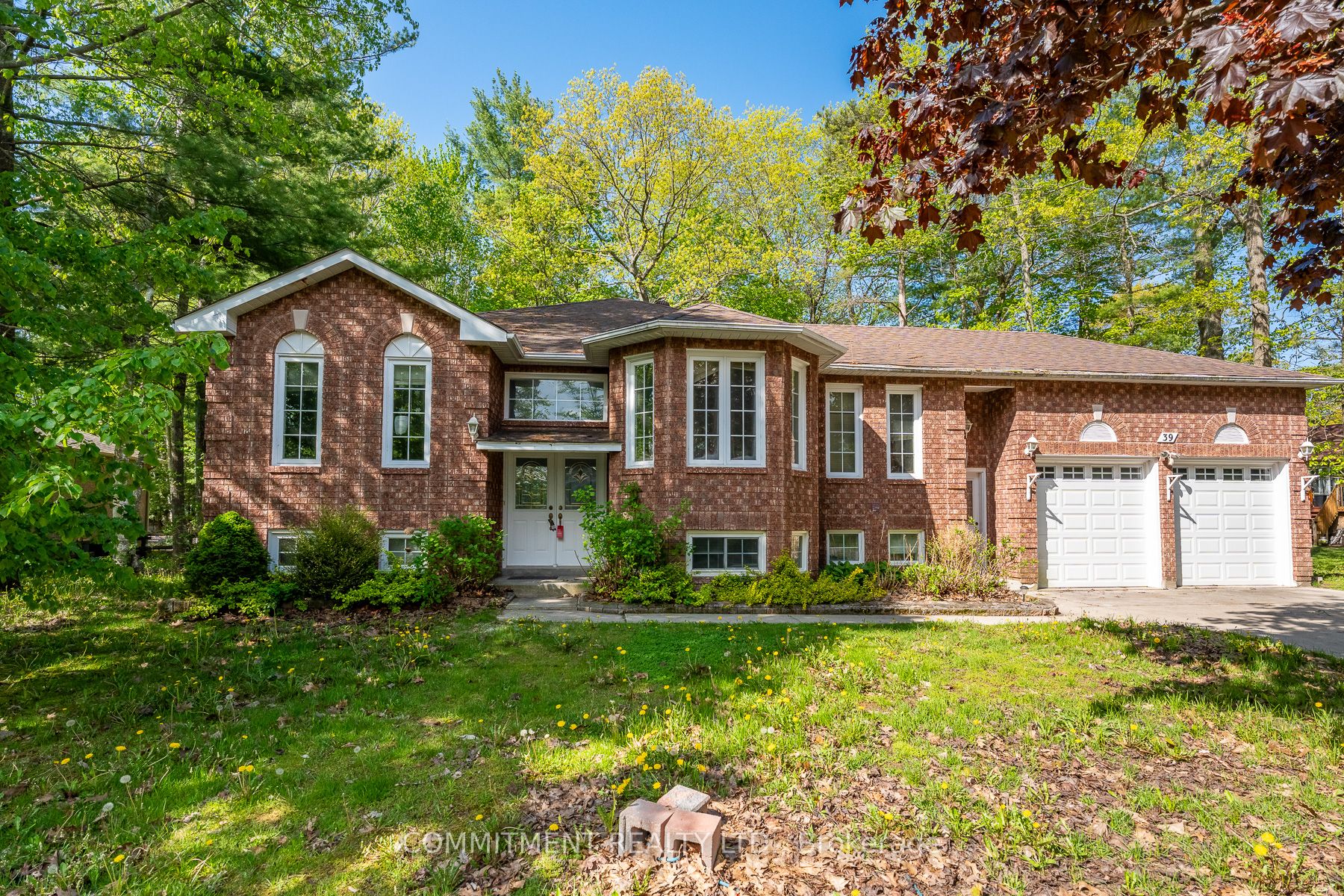 39 Downer Crescent, Wasaga Beach, ON, L9Z 1C3