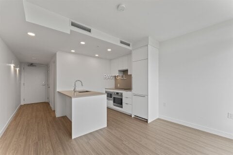 Additional image 8 of 3003-13675 107a Avenue, Surrey, BC, V3T 0X3