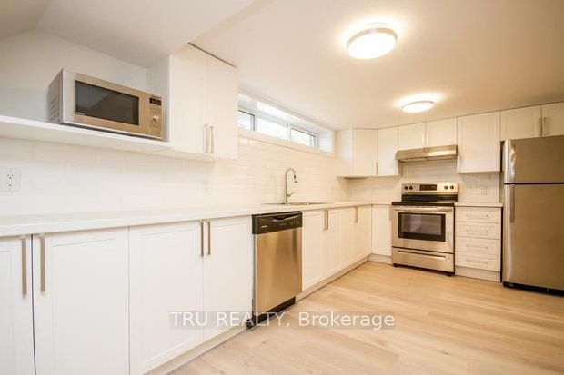 Additional image 6 of B-2430 Iris Street, Ottawa, ON, K2C 1C6