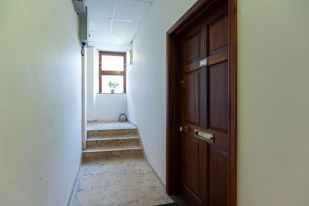 Additional image 12 of 1 bed flat for saleDunlop Street, Renfrew PA4