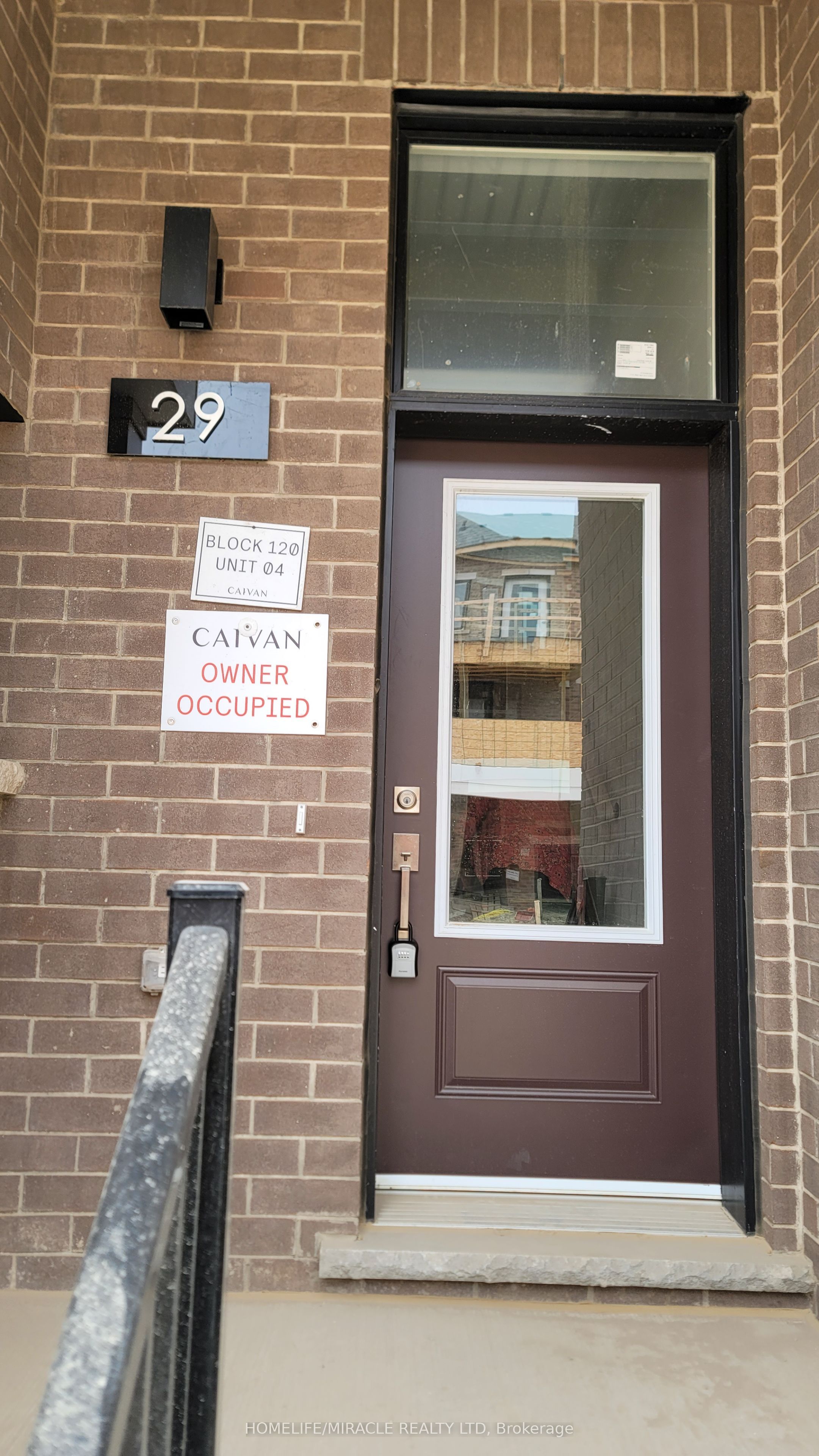 29 Thornbird Crescent, Brampton, ON, L6V 3N5 photo 2