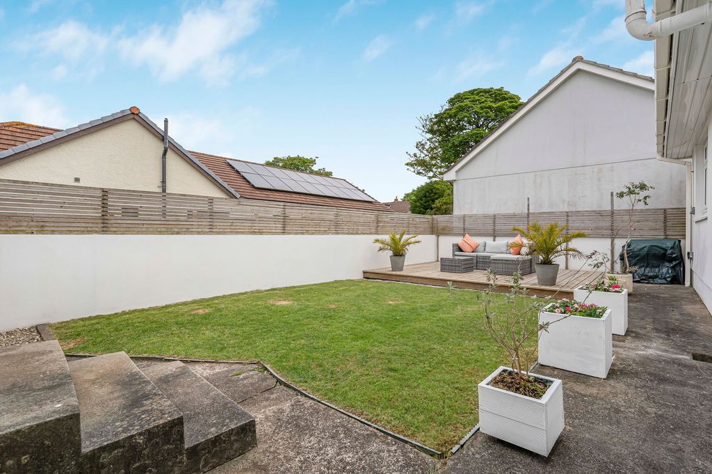 Additional image 15 of 2 bed detached bungalow for saleTrevingey Crescent, Redruth TR15