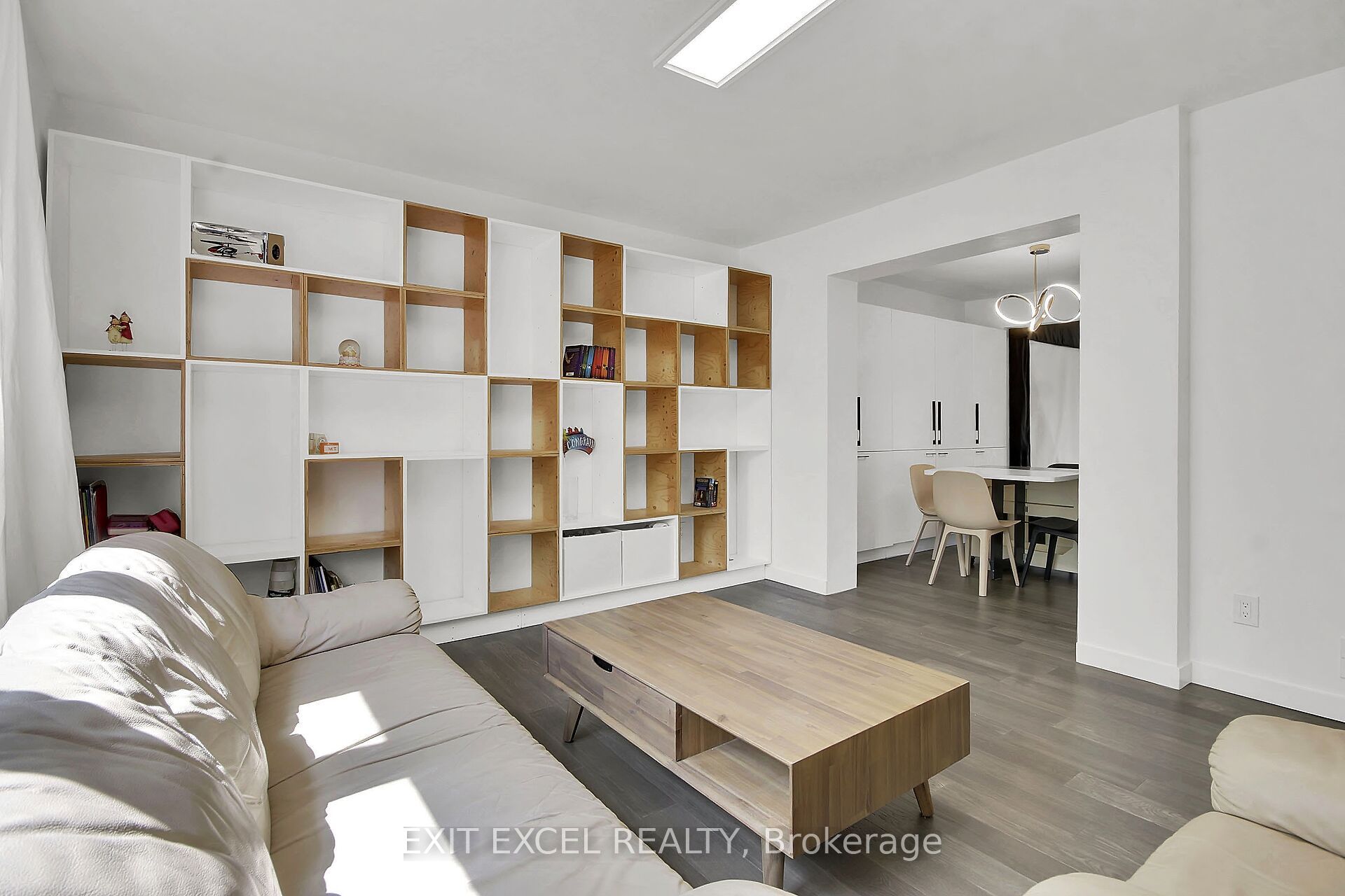 25 Uxbridge Crescent, Ottawa, ON, K2L 1P6 photo 4