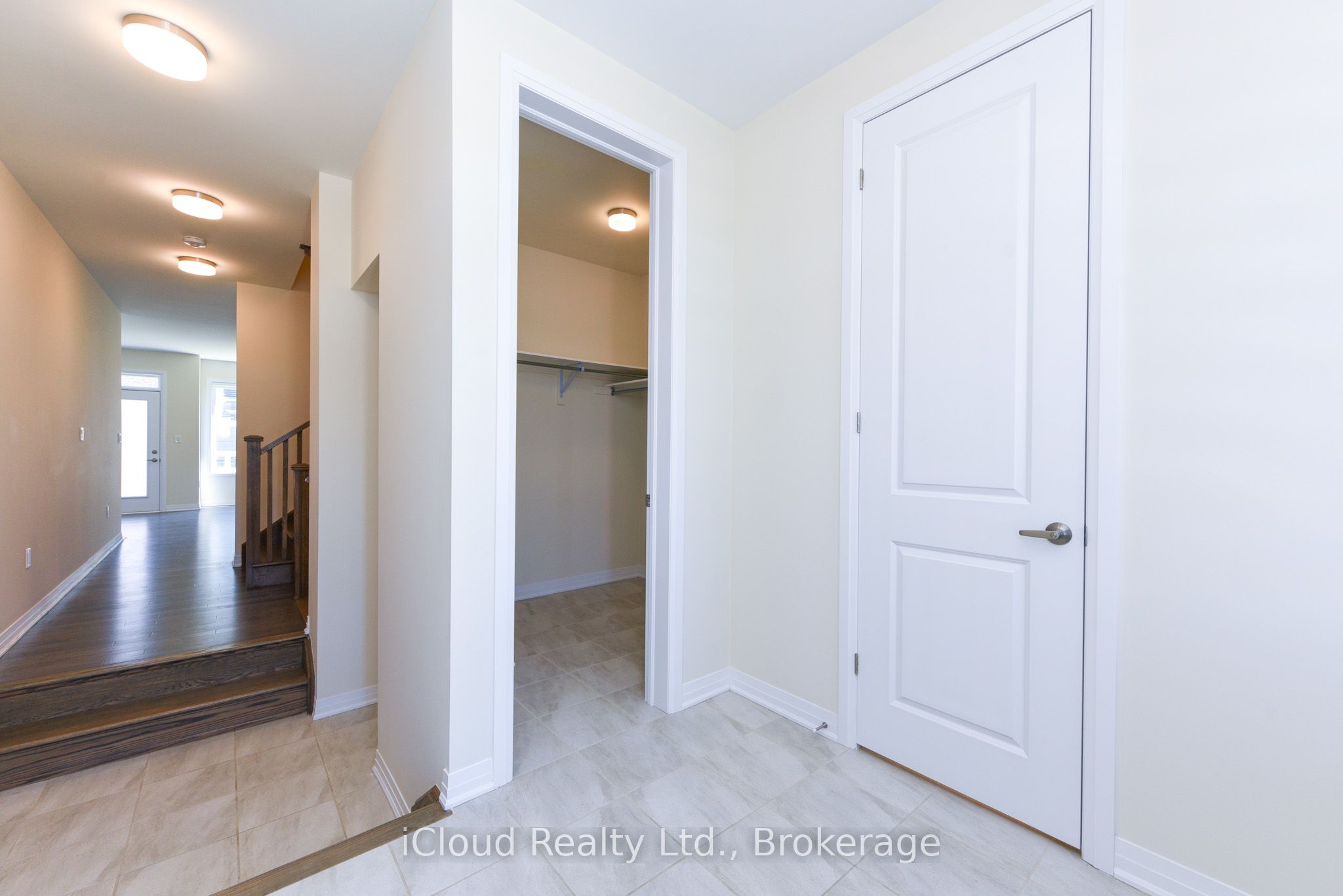 Additional image 3 of 3523 Post Road, Oakville, ON, L6H 7W5