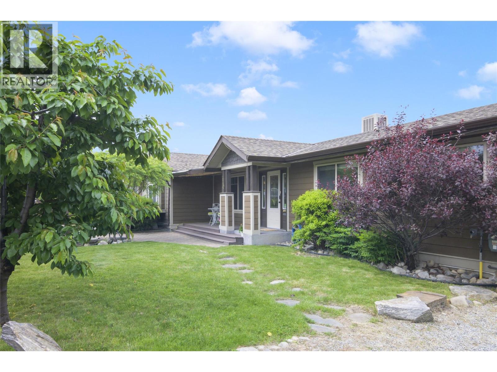 470 Vista Road, Kelowna, BC, V1X3S7 photo 3