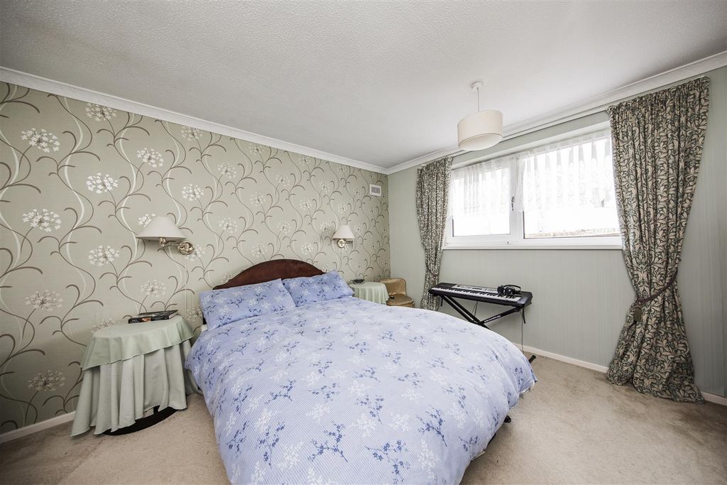 Additional image 8 of 2 bed detached bungalow for saleThe Brucks, Wateringbury, Maidstone ME18