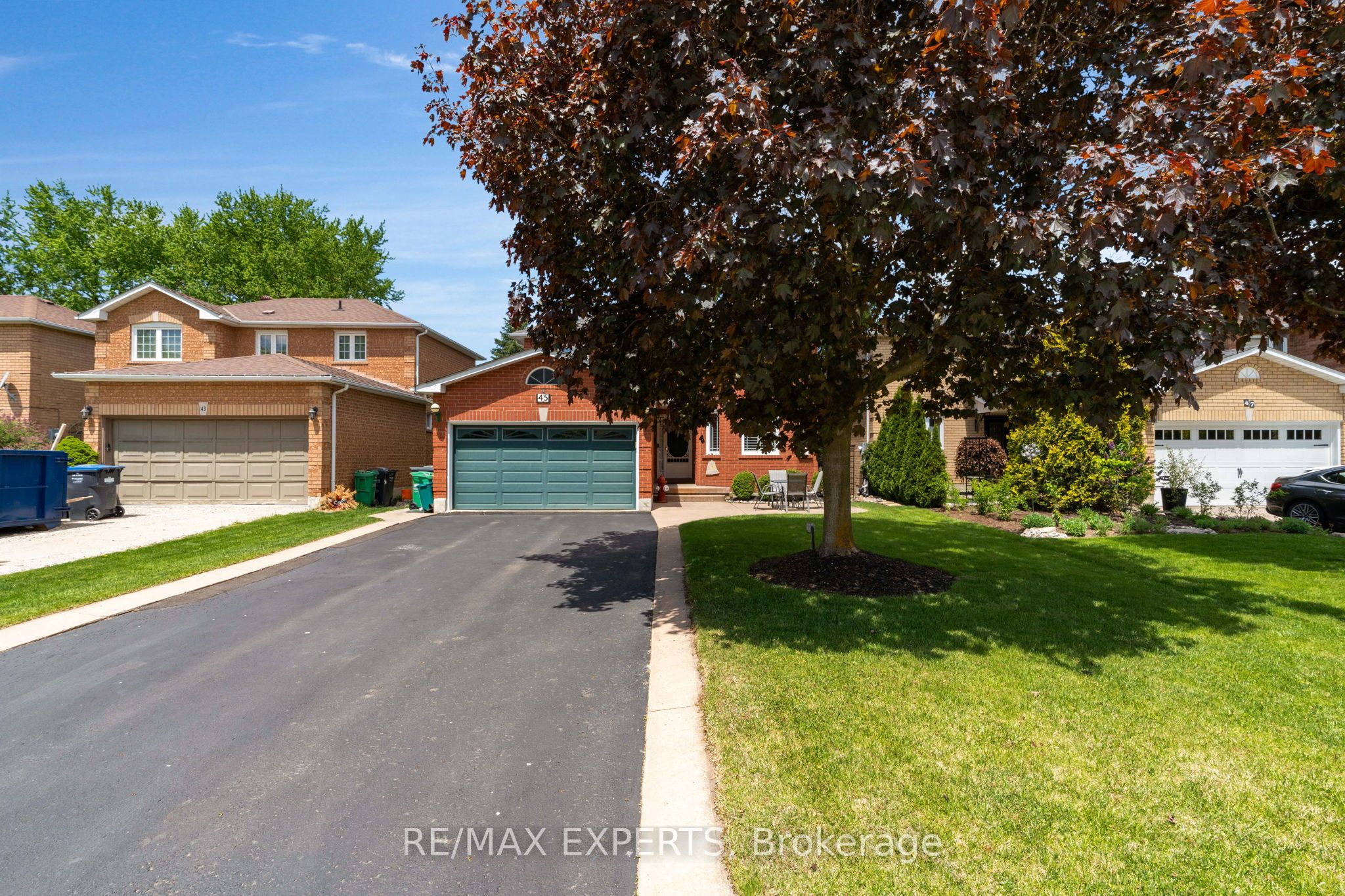 45 Sunkist Valley Road, Caledon, ON, L7E 1T1