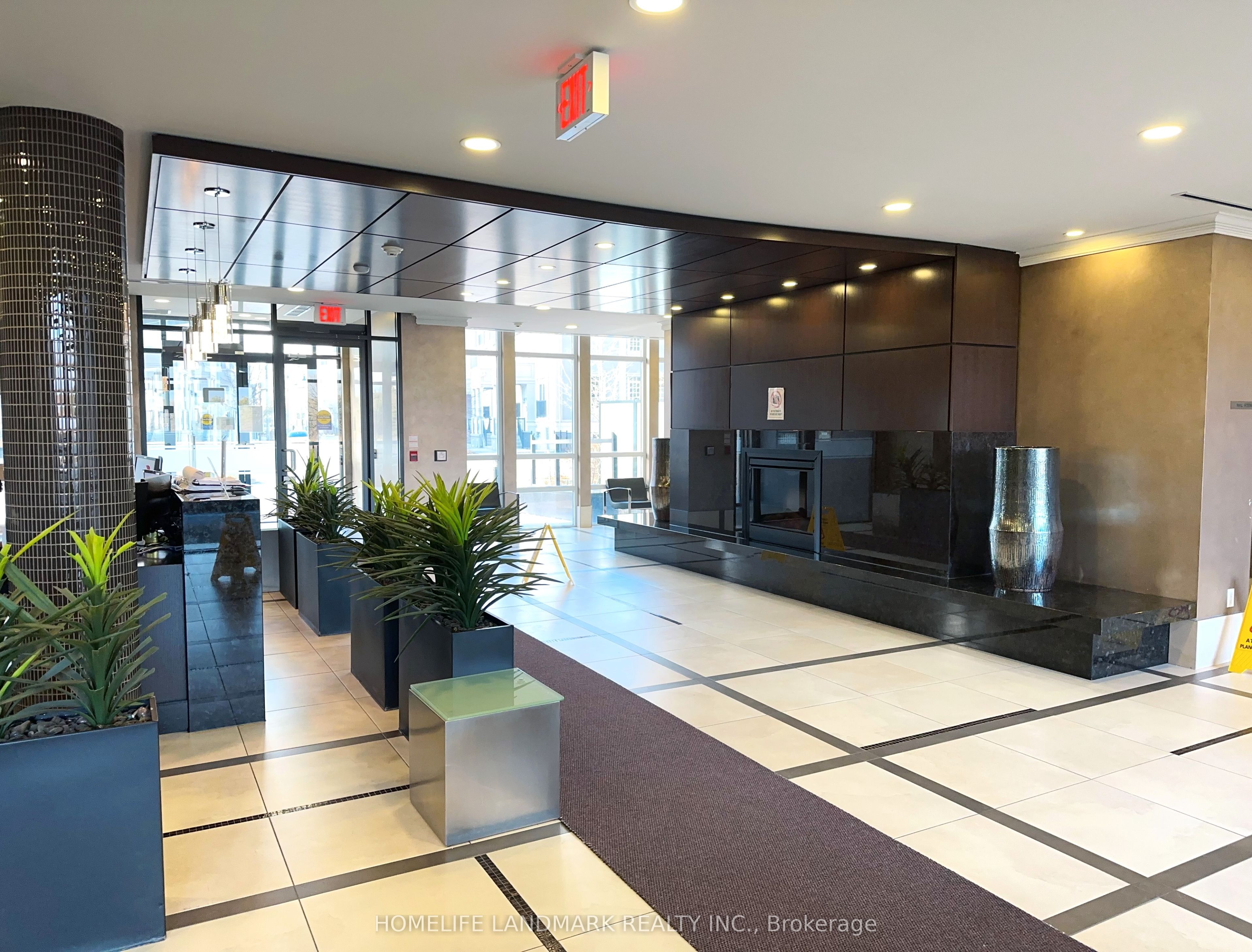 410-131 Upper Duke Crescent, Markham, ON, L6G 0C9 photo 5