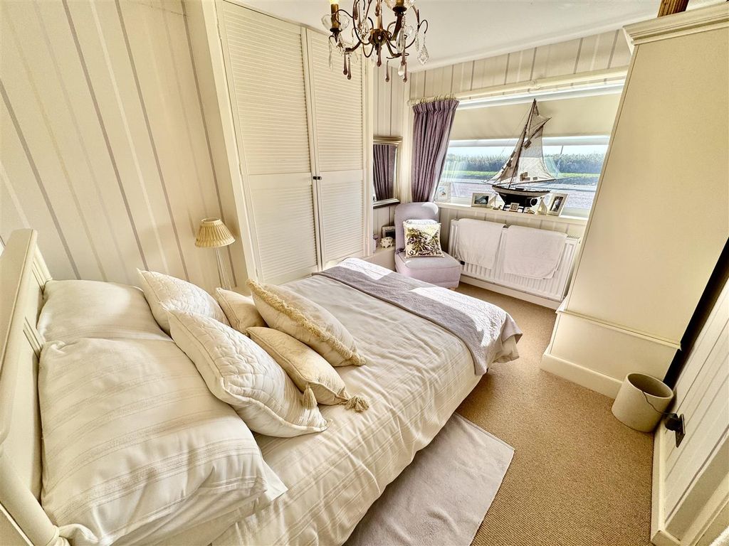 Additional image 20 of 3 bed town house for saleMin Y Mor, Pwllheli LL53