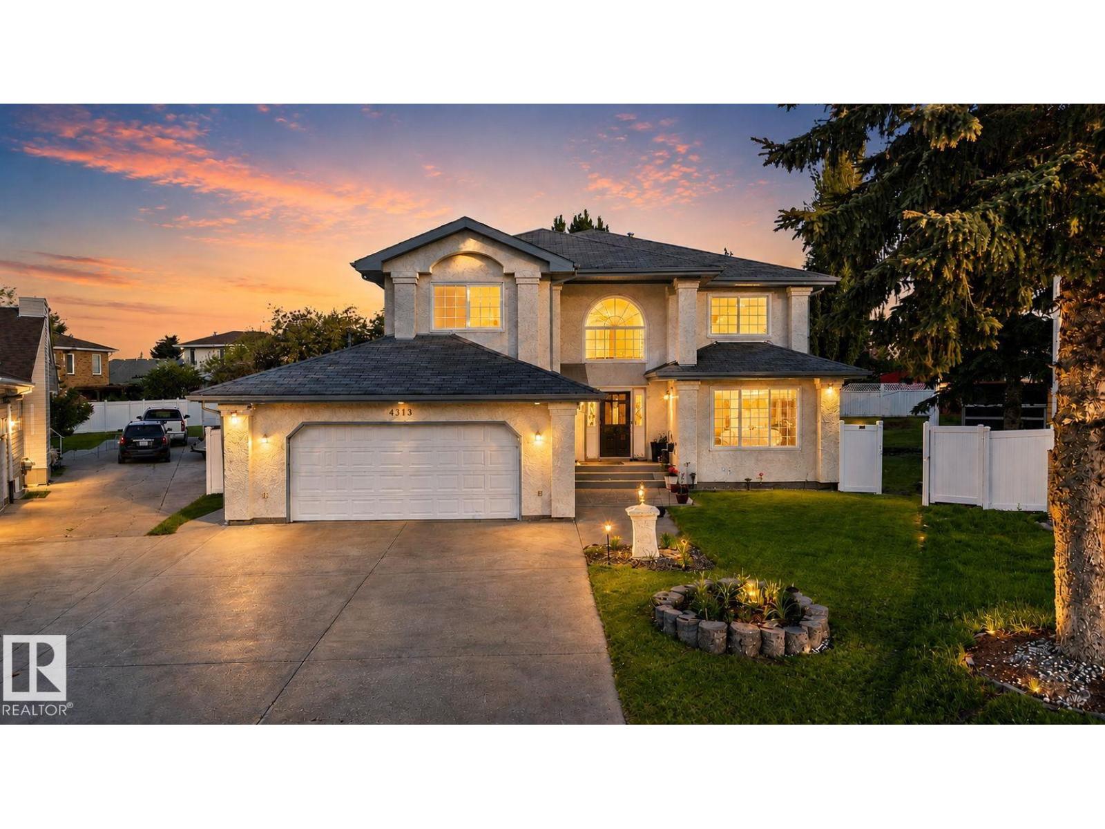 4615 43a Avenue NW, Edmonton, AB, T6L6L9