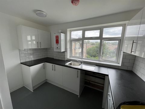 Quinta Drive, Barnet EN5
