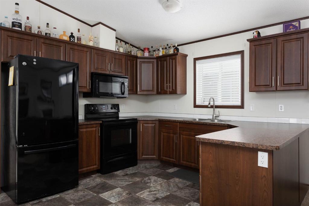 Additional image 4 of 328 Grey Crescent, Fort Mcmurray, AB, T9K 2N8