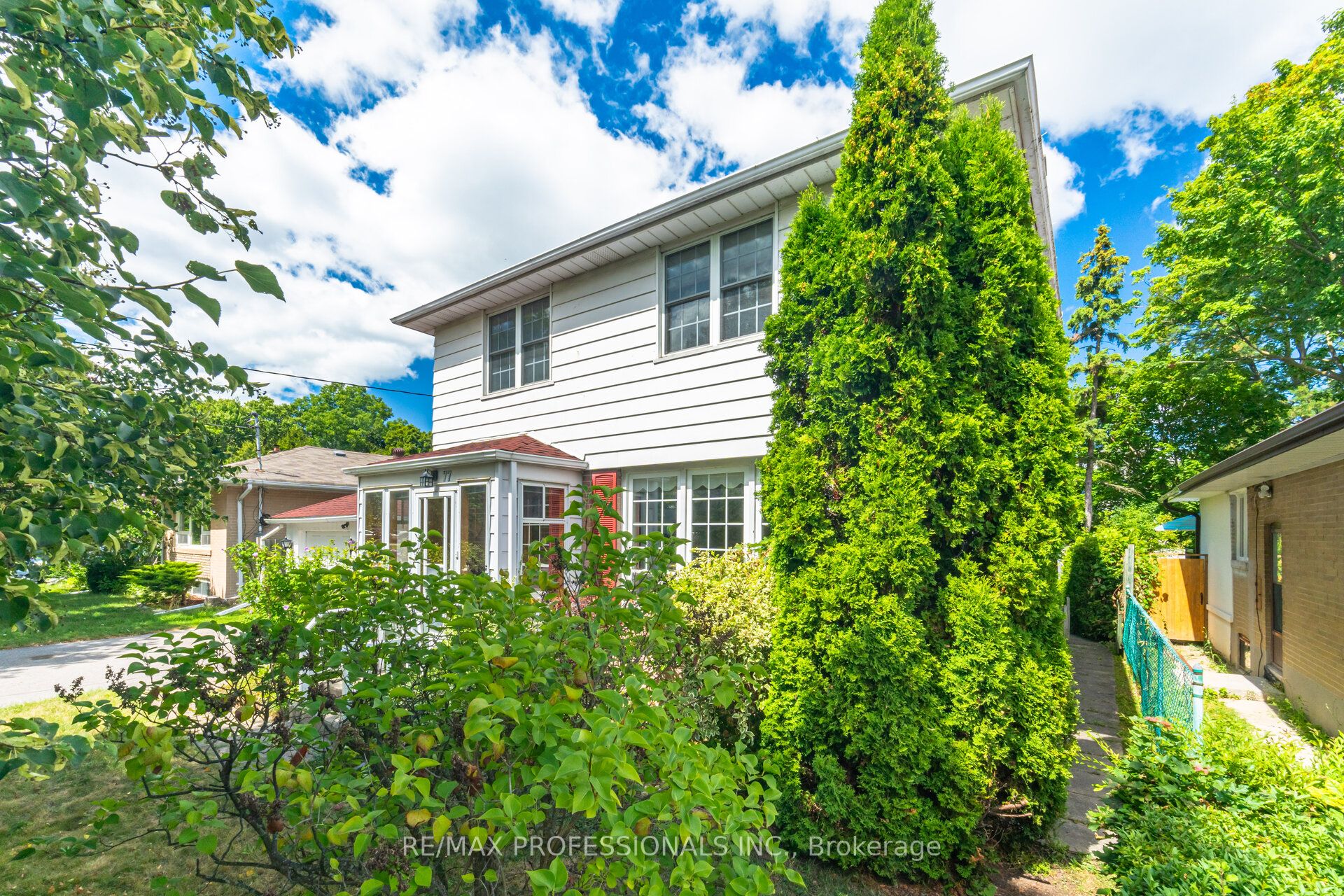 Additional image 3 of 77 Bedford Park Avenue, Richmond Hill, ON, L4C 2N9