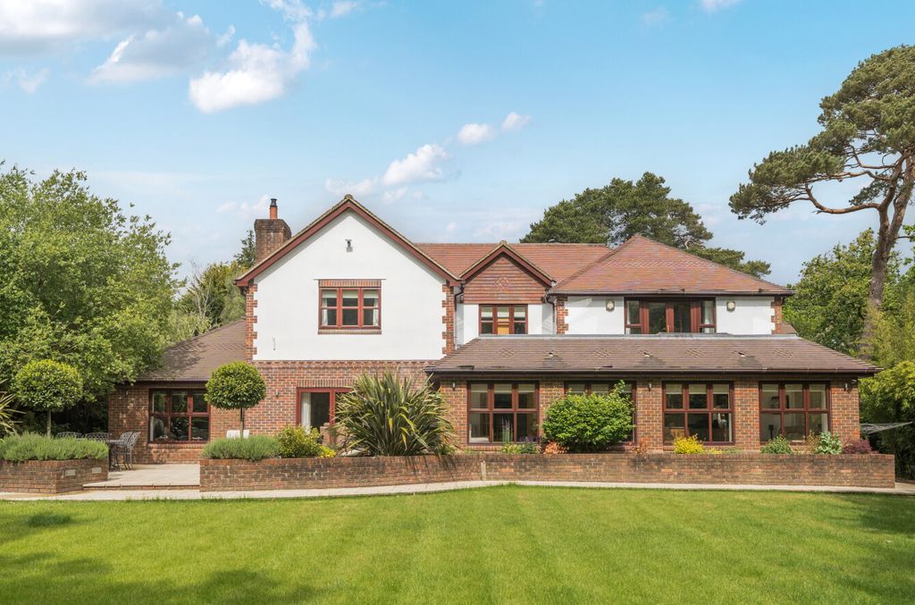 5 bed detached house for saleWindmill Lane, Avon Castle, Ringwood BH24