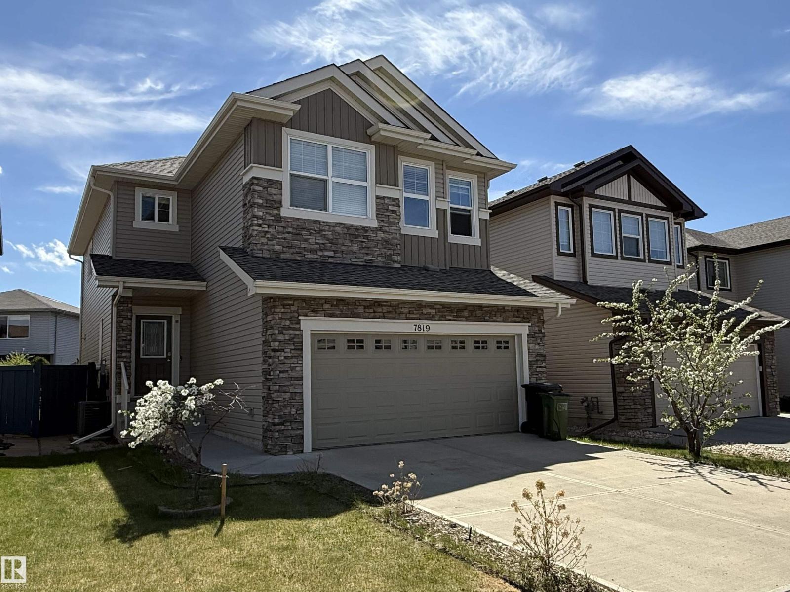 7819 173 Avenue NW, Edmonton, AB, T5Z0H6