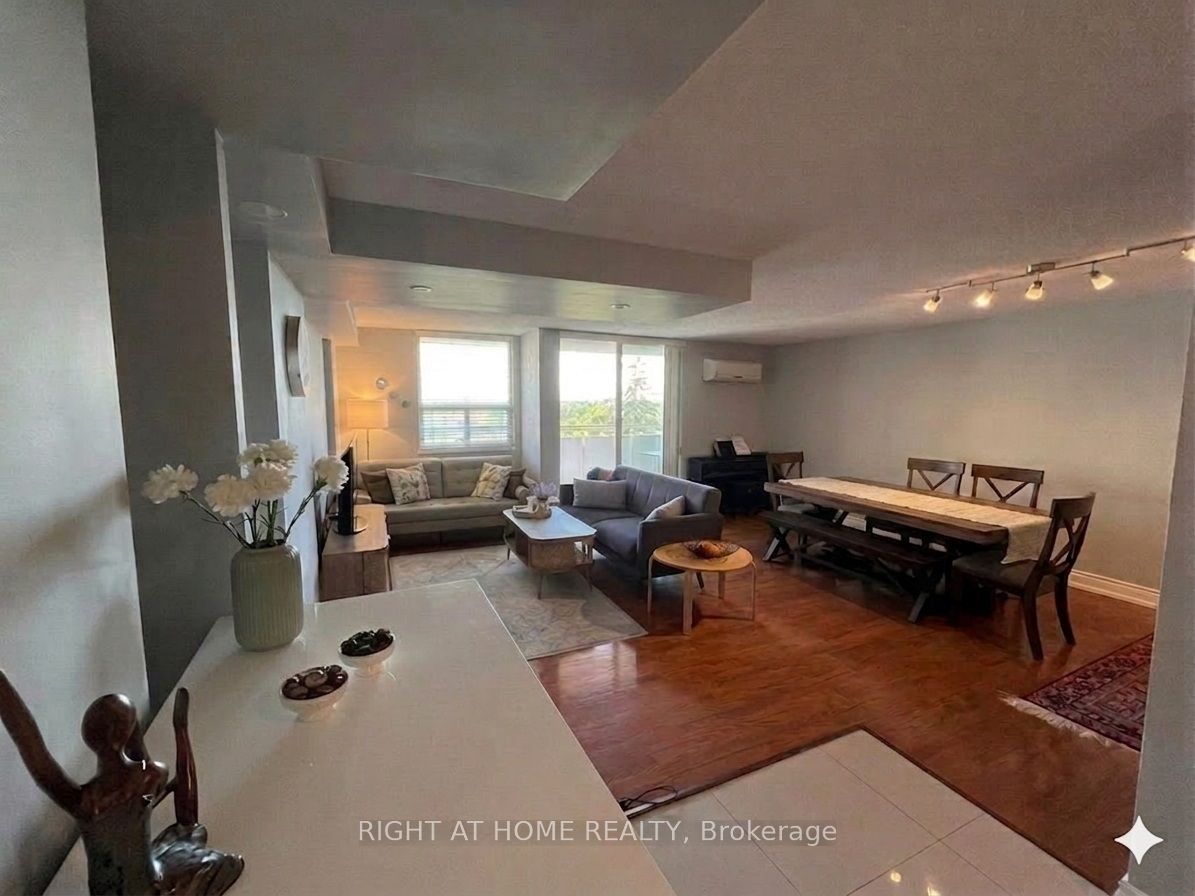 Additional image 6 of 803-1 Royal Orchard Boulevard, Markham, ON, L3T 3C2