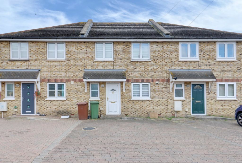 3 bed terraced house for saleParkview Mews, Rainham RM13