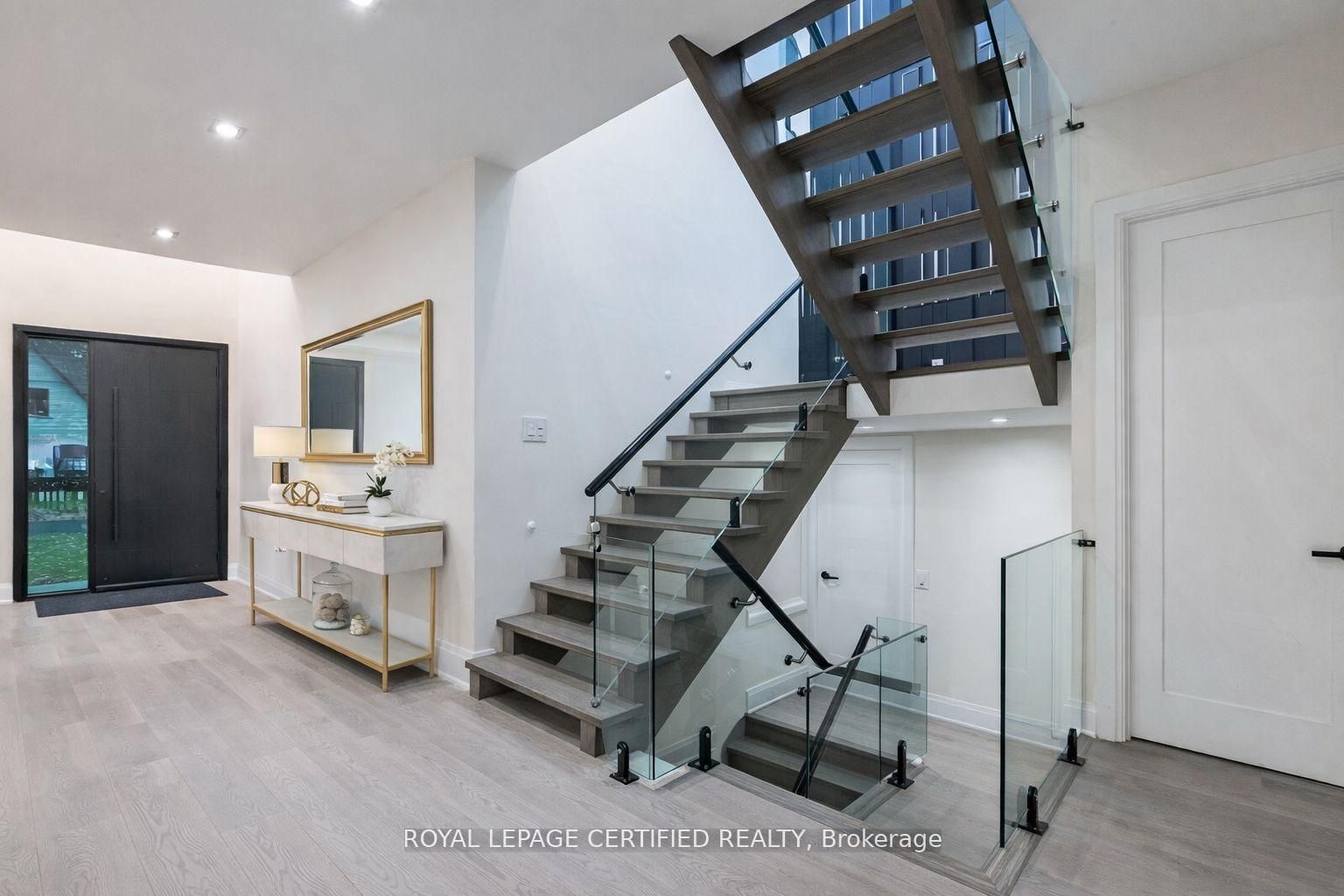 Additional image 6 of 3081 Grenville Drive, Mississauga, ON, L5A 2P6