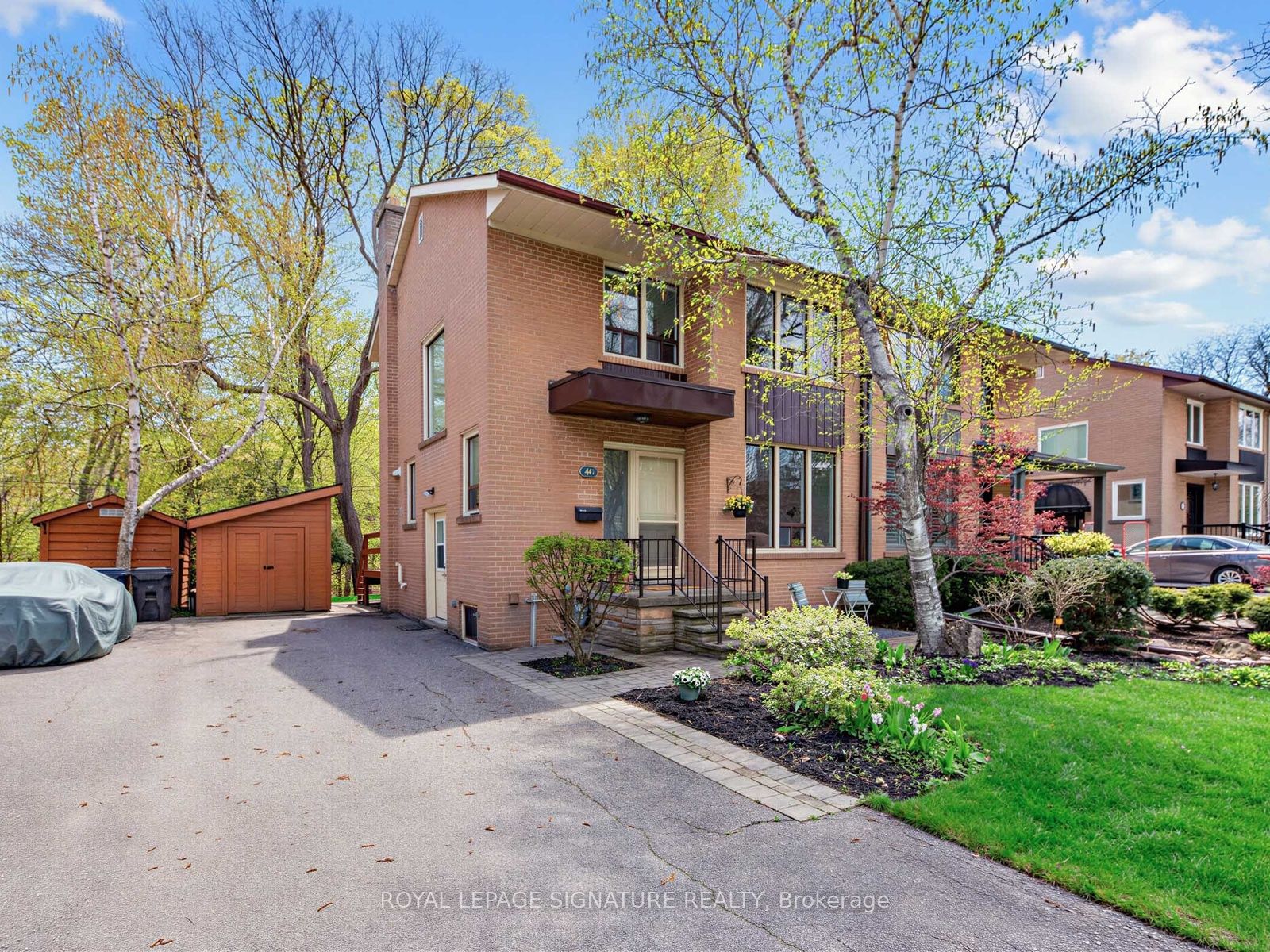 46 Plateau Crescent, Toronto, ON, M3C 1M8 photo 2