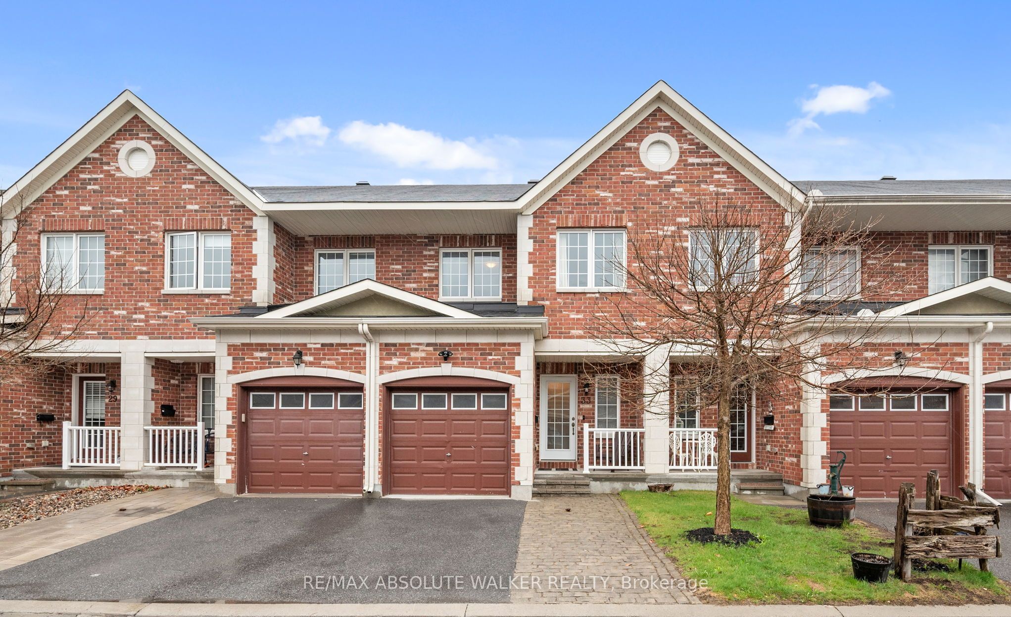 33 Dundalk Private, Ottawa, ON, K2J 0J5