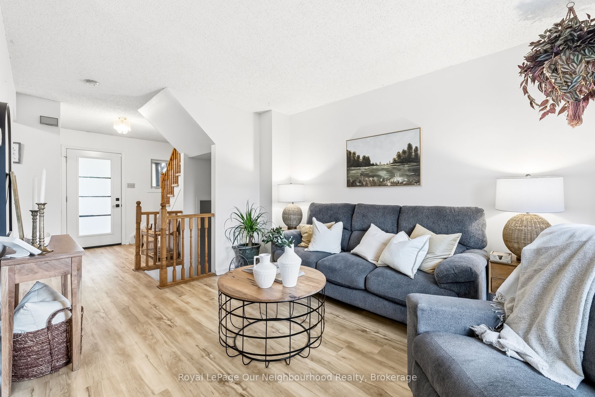 96 Chatfield Drive, Ajax, ON, L1T 2J8 photo 3