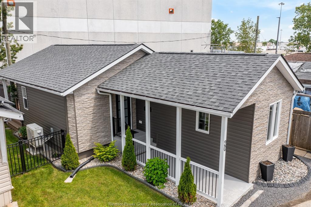 20 Bonita Avenue, Windsor, ON, N8W2B5