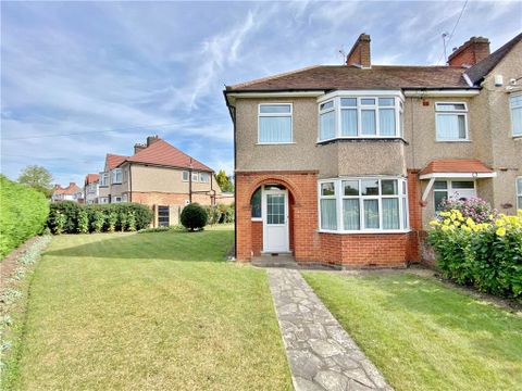 Lyncroft Gardens, Hounslow TW3