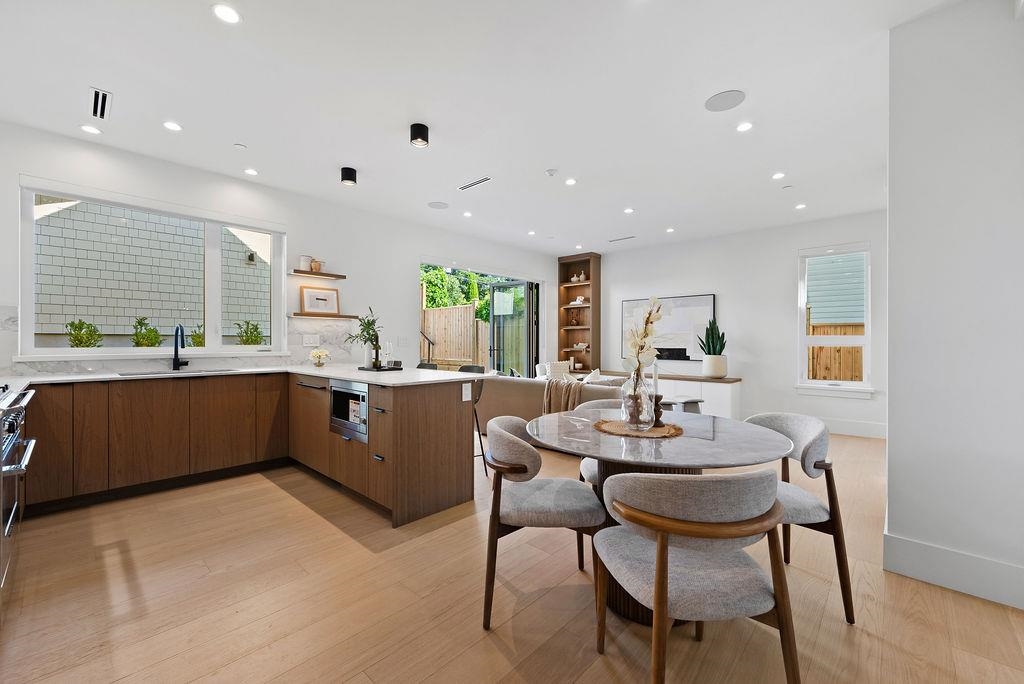 Additional image 5 of 2-6318 Sophia Street, Vancouver, BC, V5W 2W6