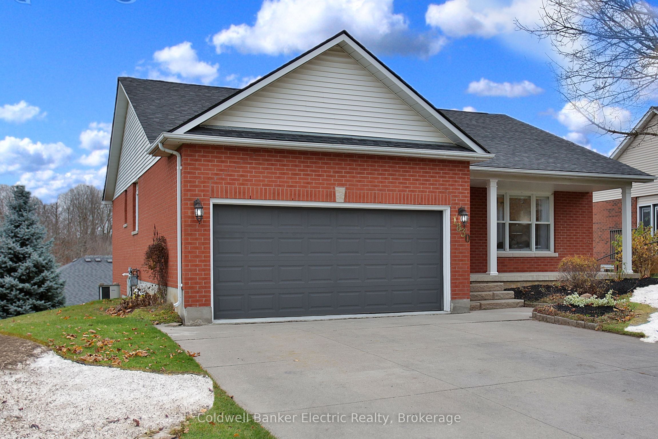 1830 Stratton Avenue, Peterborough, ON, K9K 2E6