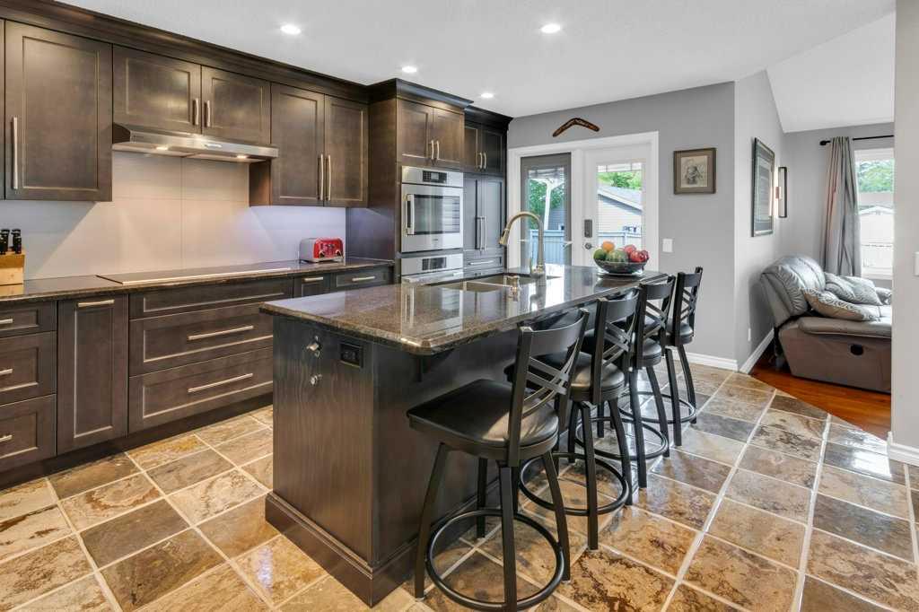 42 River Rock Green SE, Calgary, AB, T2C 4C2 photo 3