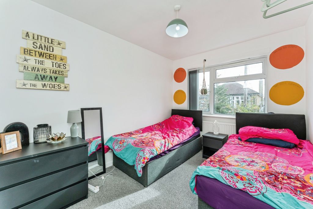 Additional image 7 of 2 bed detached bungalow for saleRhyl Coast Road, Rhyl LL18