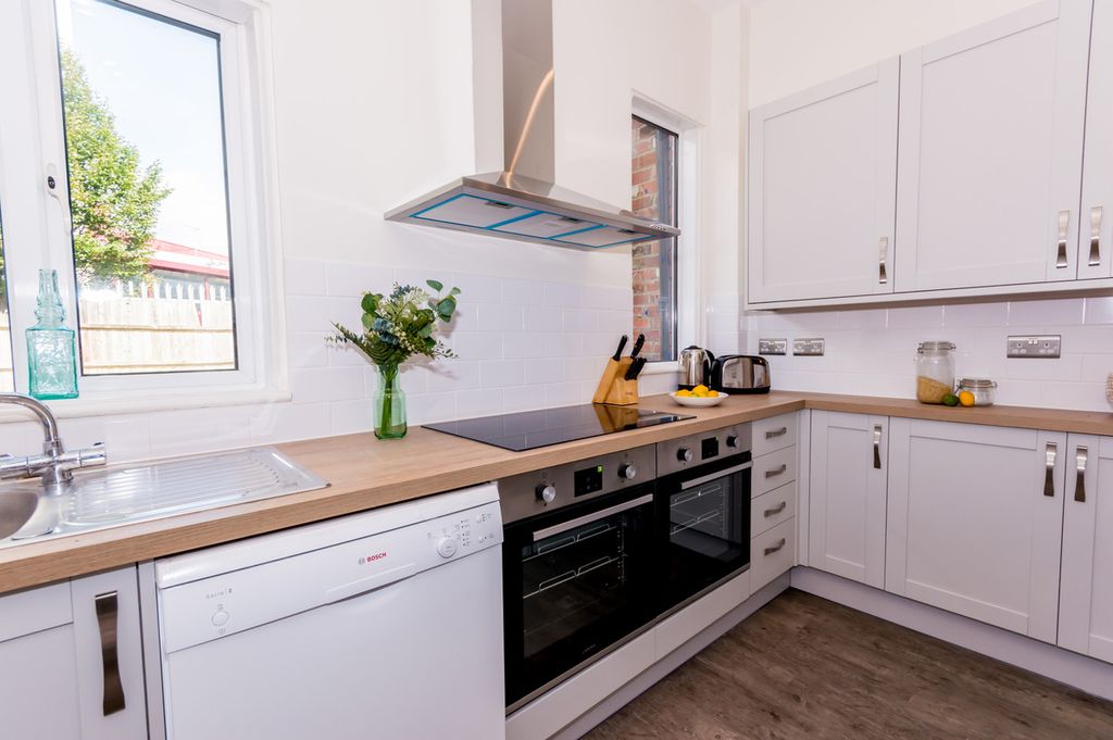 Additional image 8 of 6 bed semi-detached house for saleLondon Road, Reading RG1