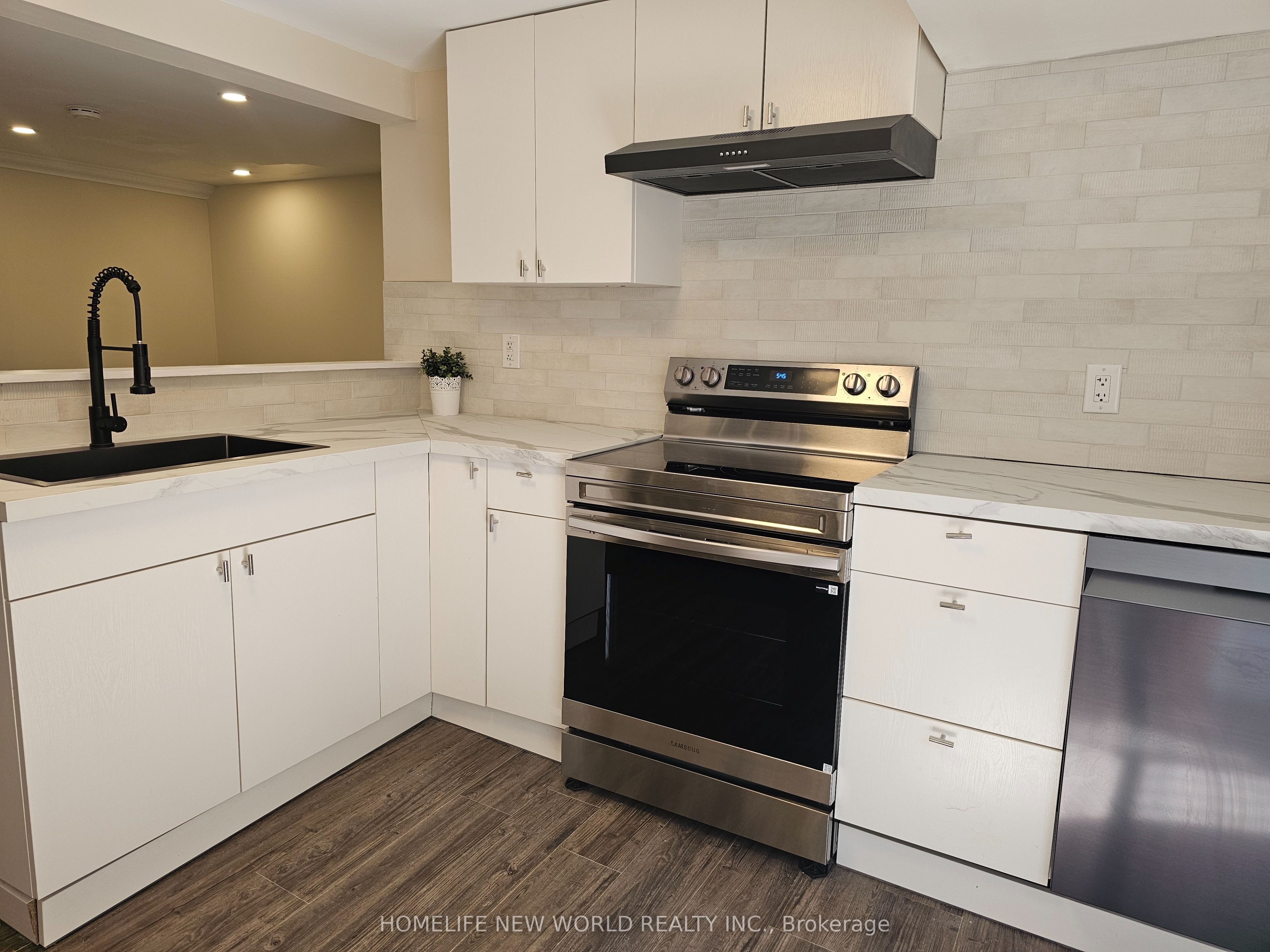 Additional image 3 of Lower-458 Appledore Crescent, Mississauga, ON, L5B 2L6