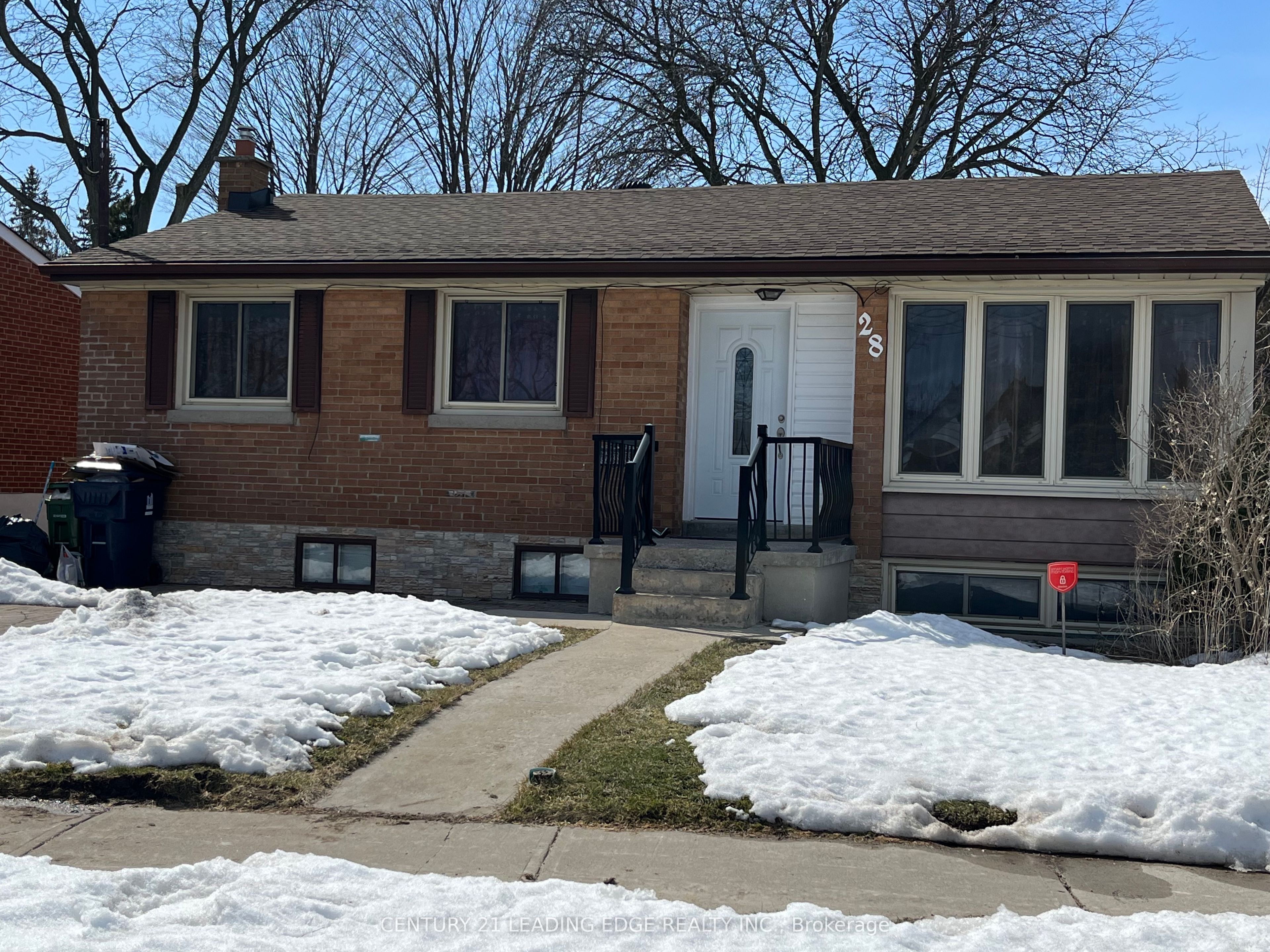 28 Ivanhoe Court, Toronto, ON, M1R 3G9