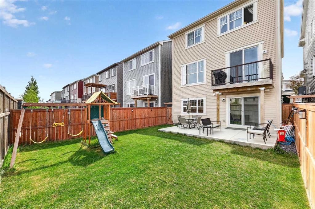 Additional image 3 of 293 Windrow Crescent SW, Airdrie, AB, T4B 4K2